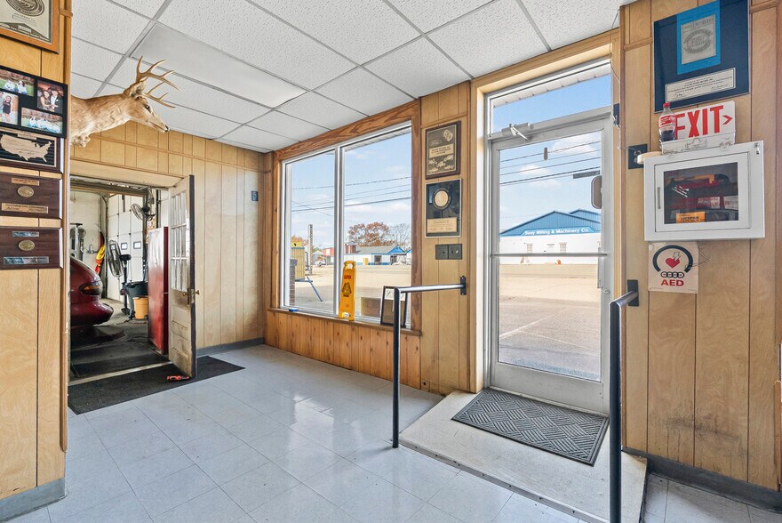 More Photos Of 1336 Main St, Dillwyn Auto Dealership For Sale