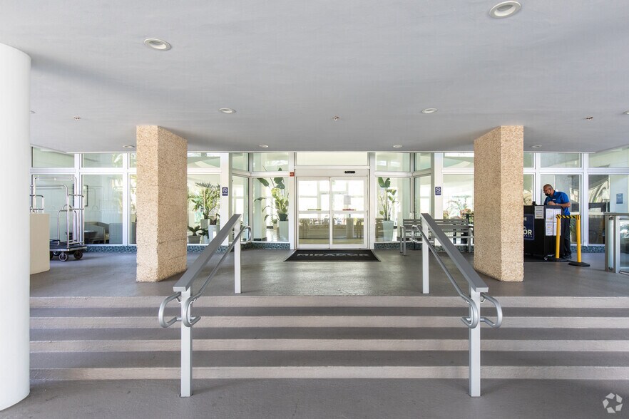 More Photos Of 1200 West Ave, Miami Beach Apartments For Sale