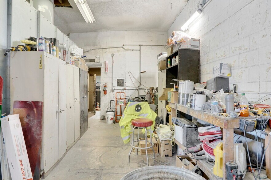 More Photos Of 3595 Broadway, Gary Industrial For Sale