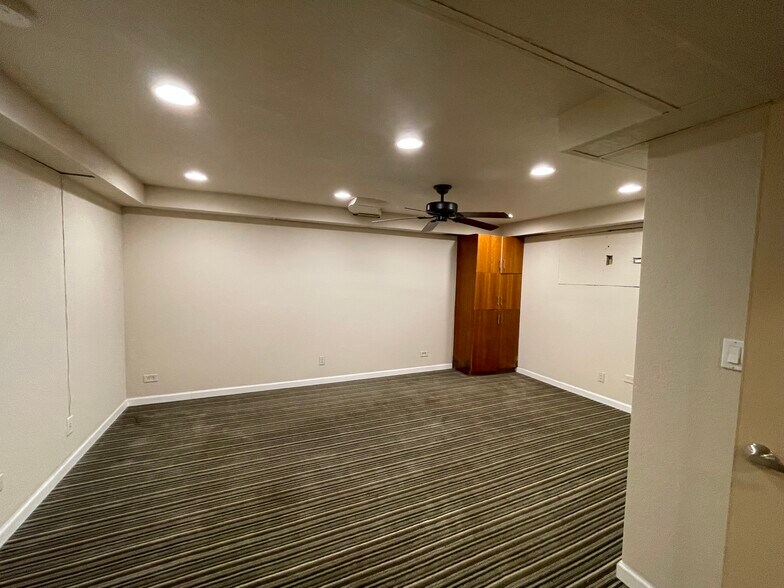 More Photos Of 5900-5910 E Colfax Ave, Denver Storefront Retail Office For Lease