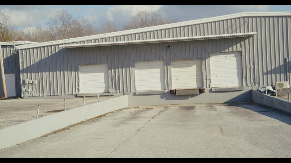 More Photos Of 167 Industrial Park Cir, Livingston Manufacturing For Sale
