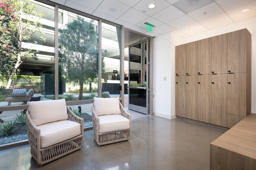 More Photos Of 15 Enterprise, Aliso Viejo Unknown For Lease