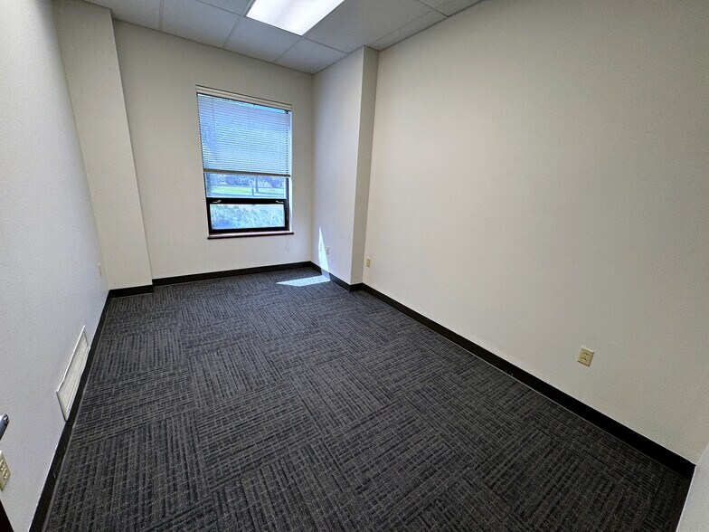 More Photos Of 1530 N 1000 W, Logan Warehouse For Lease