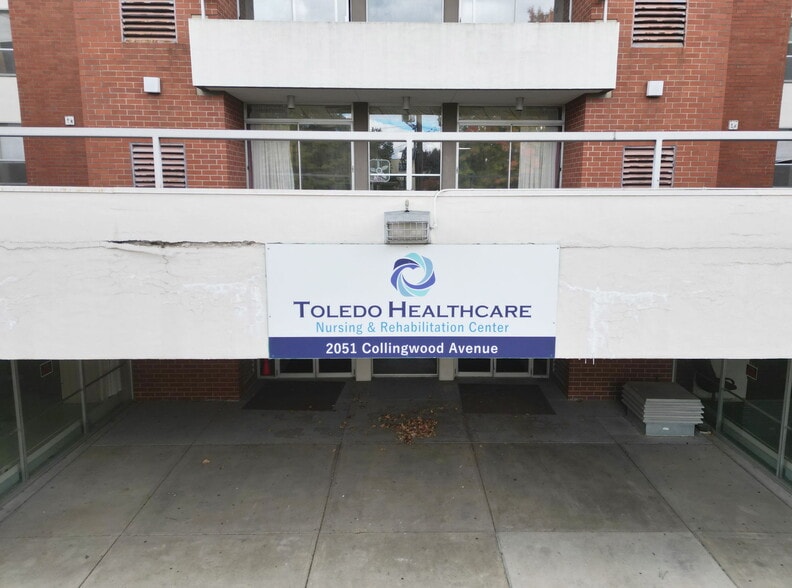 More Photos Of 2051 Collingwood Blvd, Toledo Skilled Nursing Facility For Sale