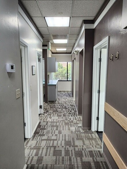 More Photos Of 5220 Neil Rd, Reno Medical For Lease