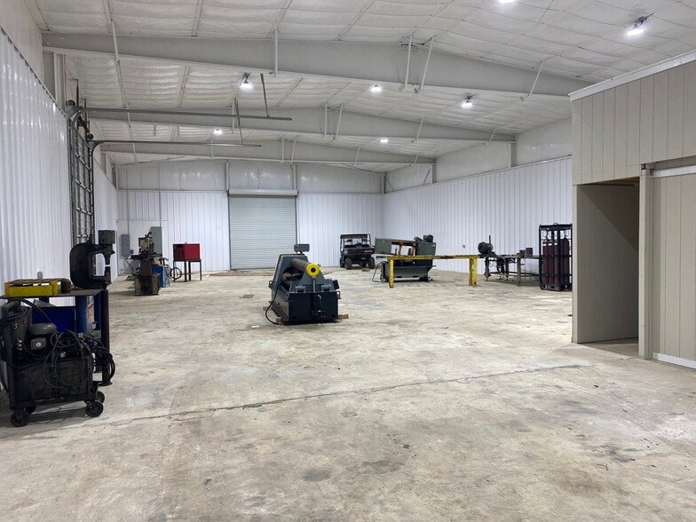 Primary Photo Of 1203 Missouri St, South Houston Warehouse For Lease