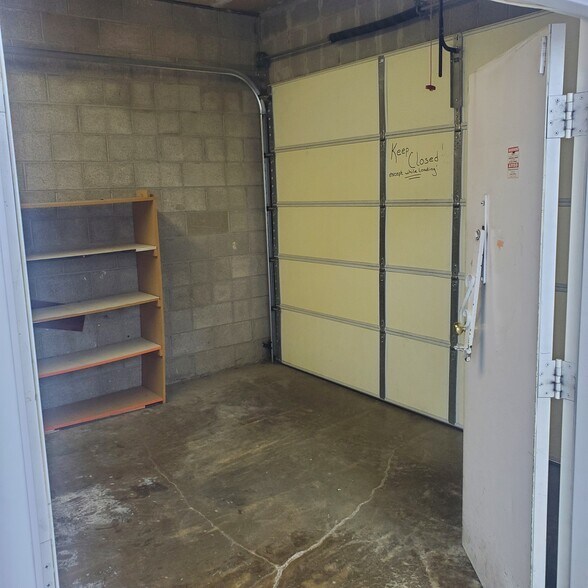 More Photos Of 317 S Union Ave, Newport Office For Lease