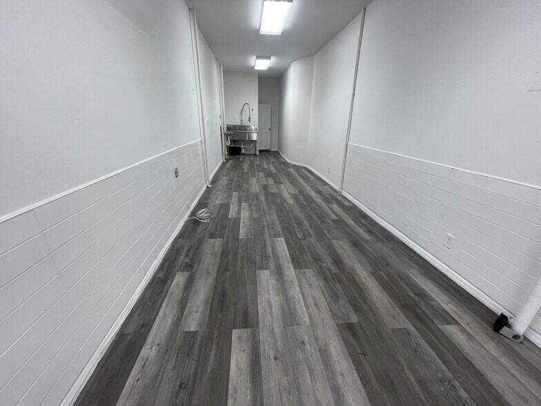 More Photos Of 390 Metropolitan Ave, Brooklyn Storefront Retail Residential For Lease