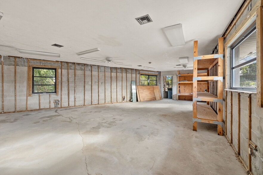 More Photos Of , Sanibel General Retail For Sale