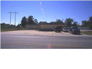More Photos Of 733 Edge St, Fort Walton Beach Flex For Lease