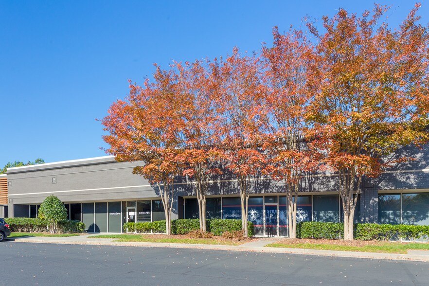 More Photos Of 4855 Peachtree Industrial Blvd, Peachtree Corners Office For Lease