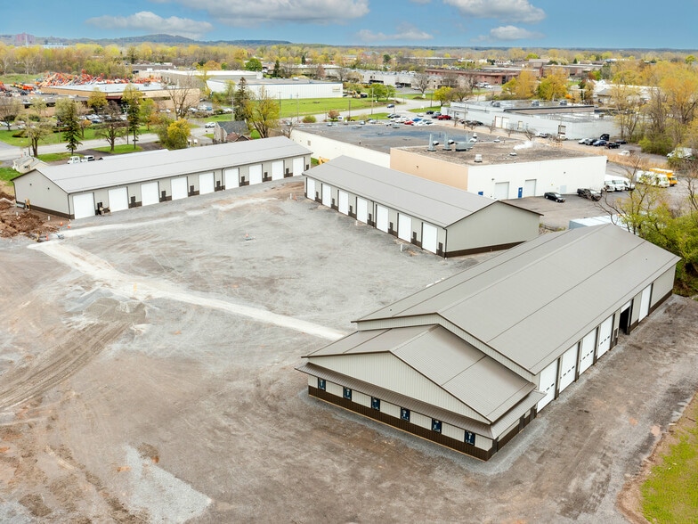 More Photos Of 1921 Brighton Henrietta Town Line Rd, Rochester Light Manufacturing For Lease