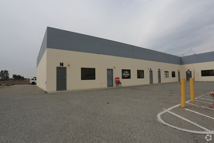 More Photos Of 491 Wildrose Ave, Colton Warehouse For Lease