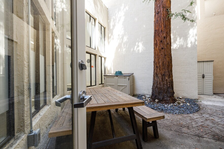 More Photos Of 375 Forest Ave, Palo Alto Office Residential For Lease