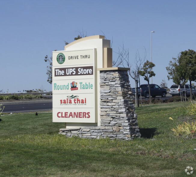 More Photos Of 15521 San Pablo Ave, Richmond General Retail For Lease