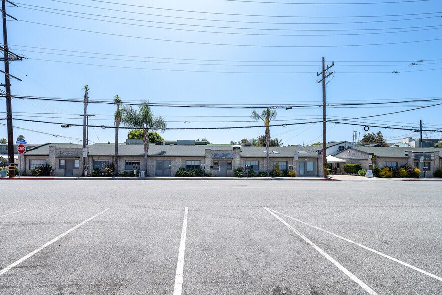 More Photos Of 2928-2950 Nebraska Ave, Santa Monica Loft Creative Space For Lease