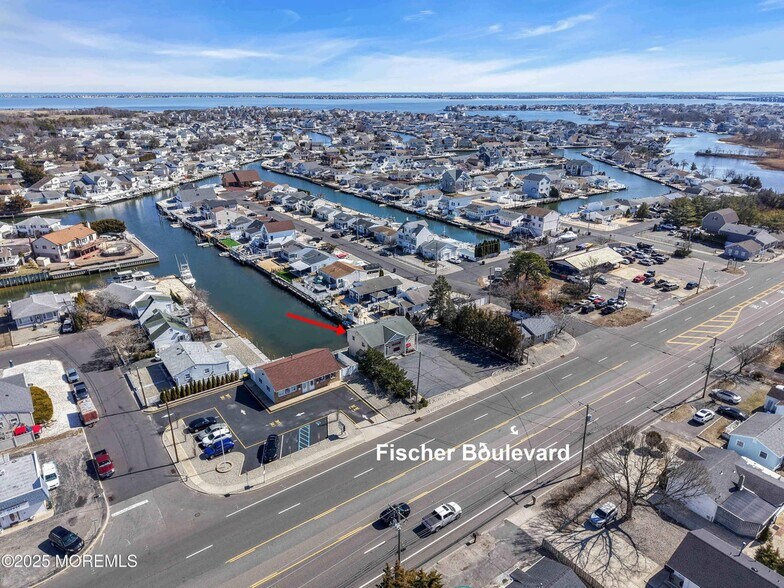 More Photos Of 751 Fischer Blvd, Toms River Medical For Sale