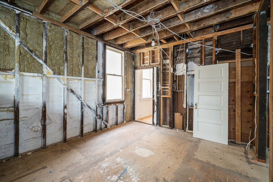 More Photos Of 253 5th Ave, San Francisco Apartments For Sale