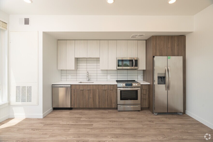 More Photos Of 1190 S Pennsylvania St, Denver Apartments For Sale