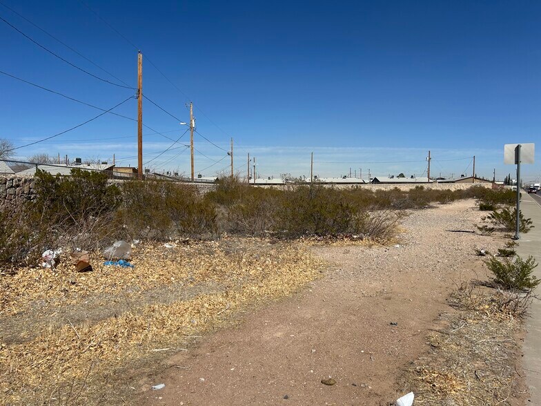 More Photos Of 9000 Railroad Rd, El Paso Land For Sale