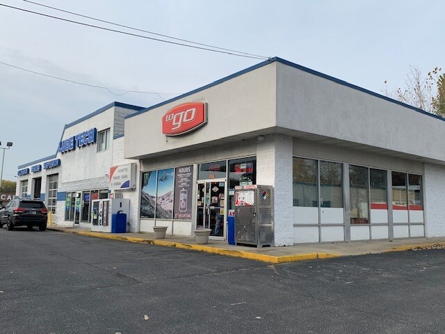 More Photos Of 1130 W US Highway 30, Schererville Service Station For Sale