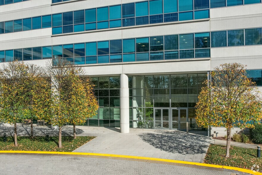 More Photos Of 2001 Edmund Halley Dr, Reston Unknown For Lease