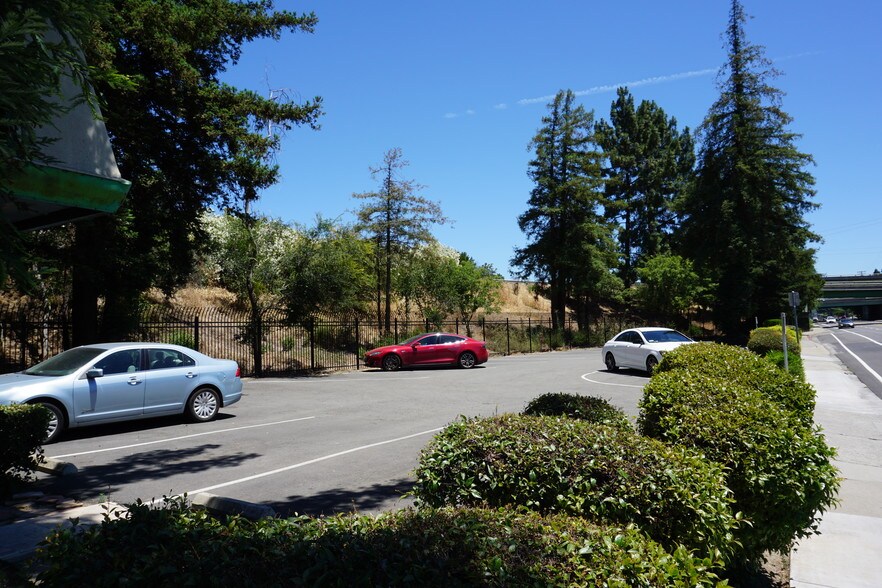 More Photos Of 2787 Moorpark Ave, San Jose Office Residential For Sale