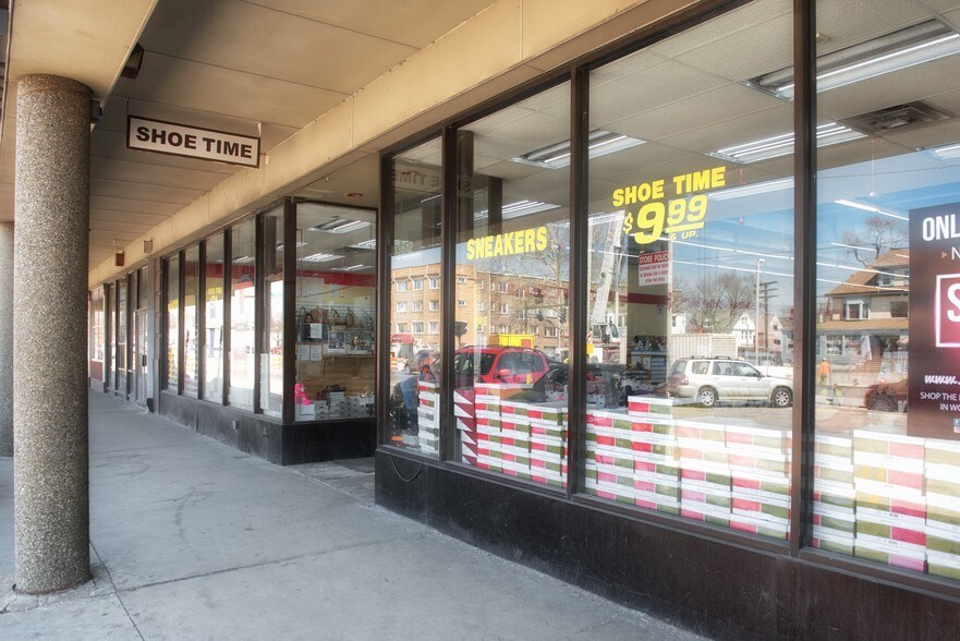 More Photos Of 13520-13620 Euclid Ave, Cleveland Storefront For Sale