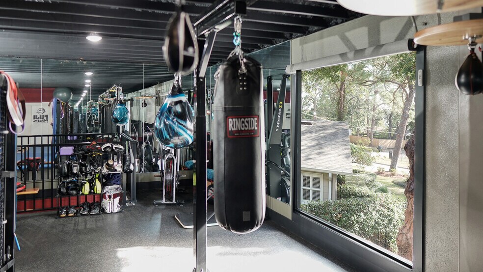 More Photos Of 3508 S Manhattan Ave, Tampa Health Club For Sale