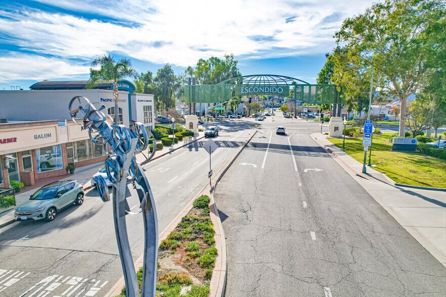 More Photos Of 145-159 S Orange St, Escondido Unknown For Lease