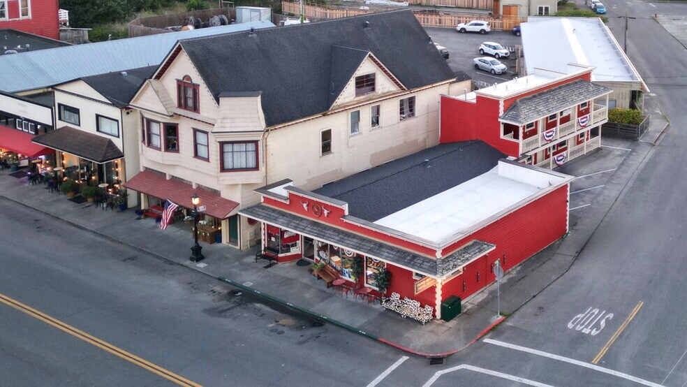 More Photos Of 577 Main St, Ferndale General Retail For Sale