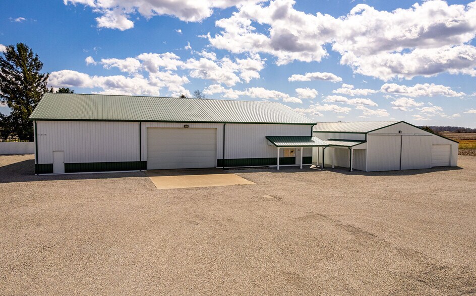 More Photos Of 7754 S State Route 73, Wilmington Flex For Lease