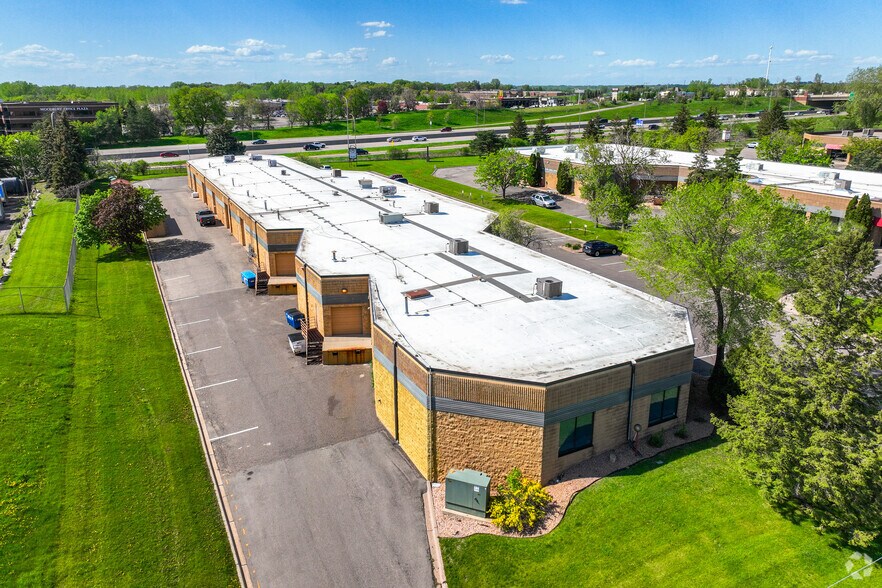 More Photos Of 1890 Woodlane Dr, Woodbury Manufacturing For Sale