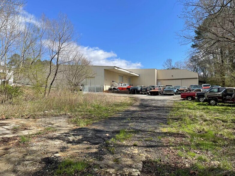 More Photos Of 59 Rogers Ave, Jasper Warehouse For Sale