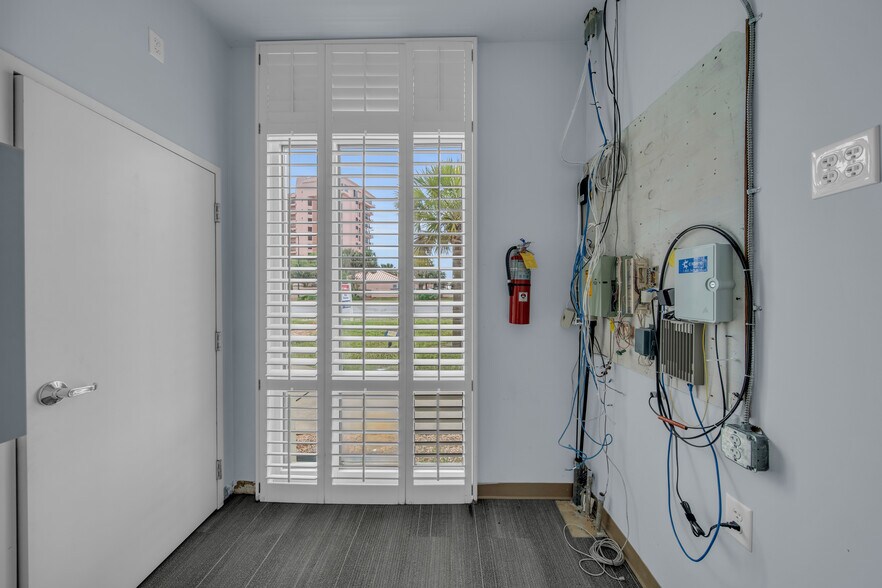 More Photos Of 25239 Perdido Beach Blvd, Orange Beach Bank For Sale