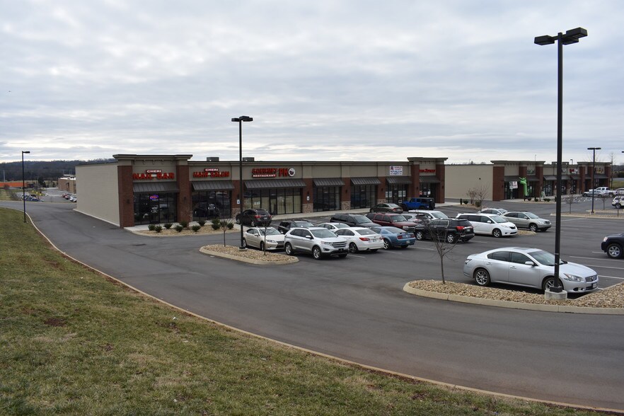 Primary Photo Of 4327-4329 W Andrew Johnson Hwy, Morristown General Retail For Lease