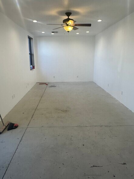 More Photos Of 1110 S Horne, Mesa Warehouse For Sale