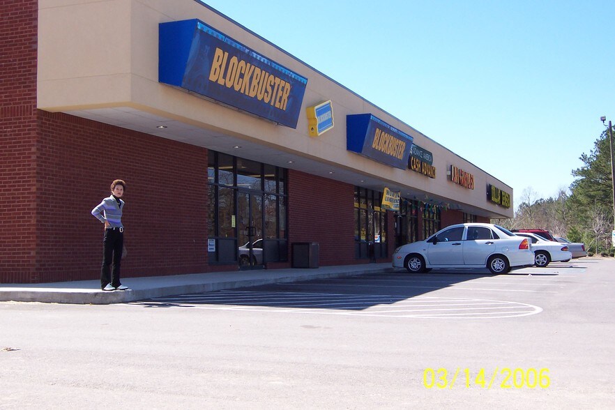More Photos Of 957 Highway 78, Dora Unknown For Lease