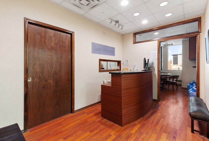 More Photos Of 11-15 E Broadway, New York Office For Sale