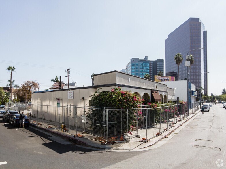 More Photos Of 650-676 S San Vicente Blvd, Los Angeles Medical For Lease