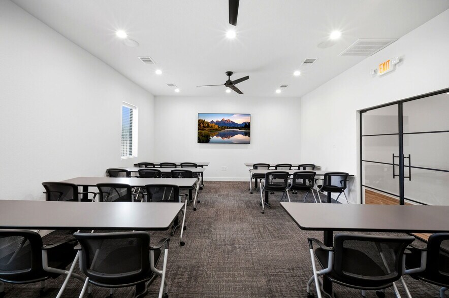 More Photos Of 23309 Kuykendahl Rd, Tomball Office For Sale