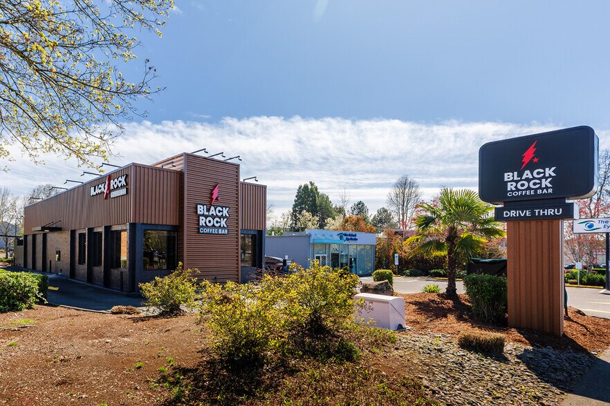 More Photos Of 3340 SW Cedar Hills Blvd, Beaverton Restaurant For Sale