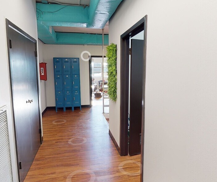 More Photos Of 629-633 W 19th St, Houston Office For Lease