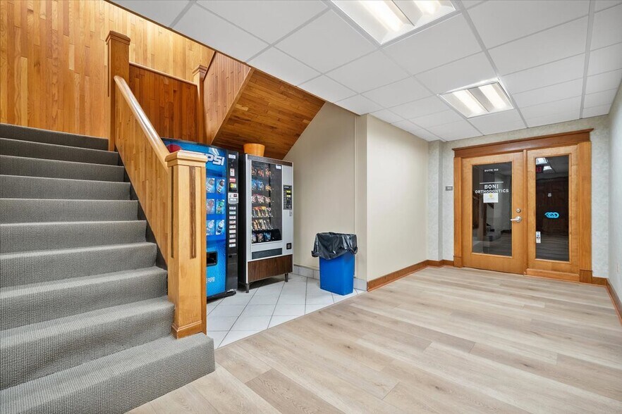 More Photos Of 3578 Brodhead Rd, Monaca Unknown For Lease