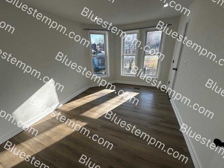 More Photos Of 1115 Felix St, Saint Joseph Apartments For Sale