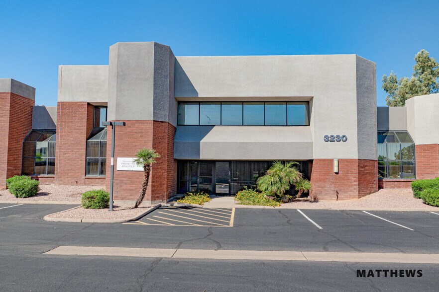 More Photos Of 3230 N Colorado St, Chandler Light Distribution For Lease