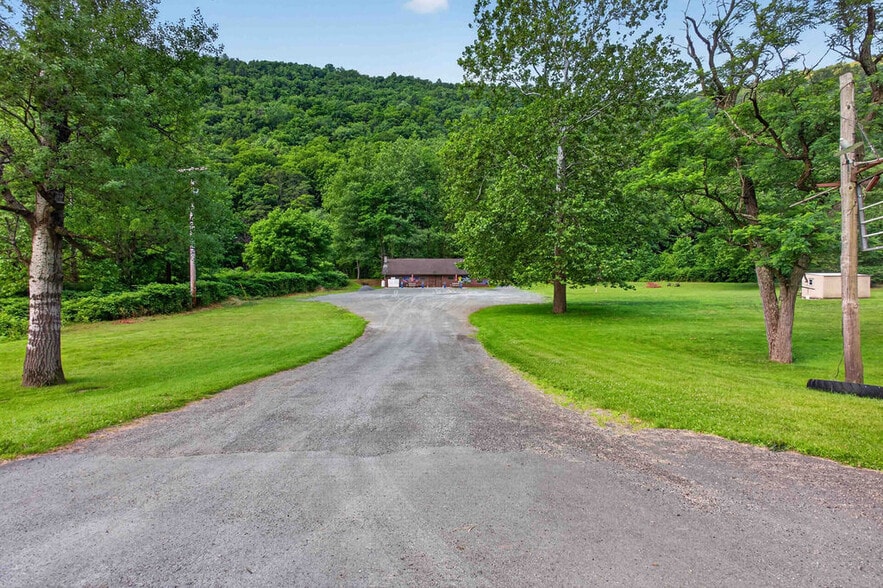 More Photos Of 13239 Rt 14, Ralston General Retail For Sale