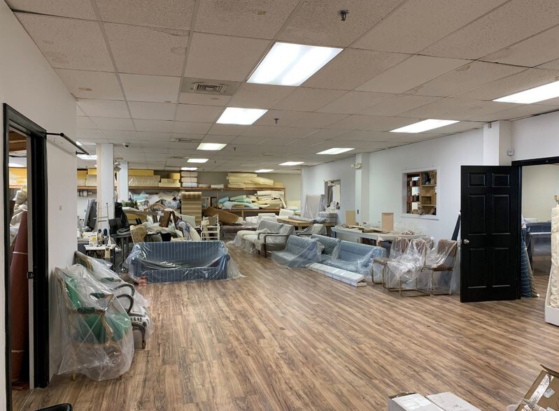 More Photos Of 12 Fitch St, Norwalk Manufacturing For Sale
