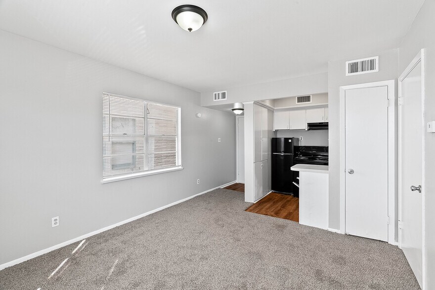 More Photos Of 800-802 Hancock Ave, Corpus Christi Apartments For Sale