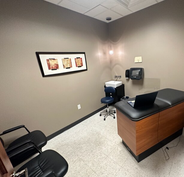 More Photos Of 4465 S 900 E, Millcreek Medical For Lease